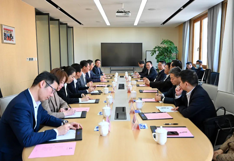 福建省副省长、南平市委书记林瑞良，南平市长袁超洪一行莅临胜天圣象